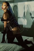 Foto Naomi Closed Incontri Transescort Milano - 2