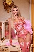 Foto Valenttina Monster Dick Incontri Transescort Milano - 1